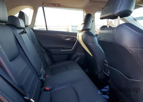 2019 Toyota Rav4 Limited from USA, damaged, VIN 2T3N1RFV3KW069886